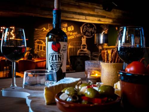 Brink Pub