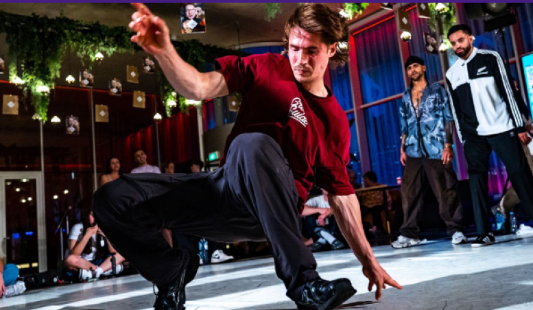 breakdance